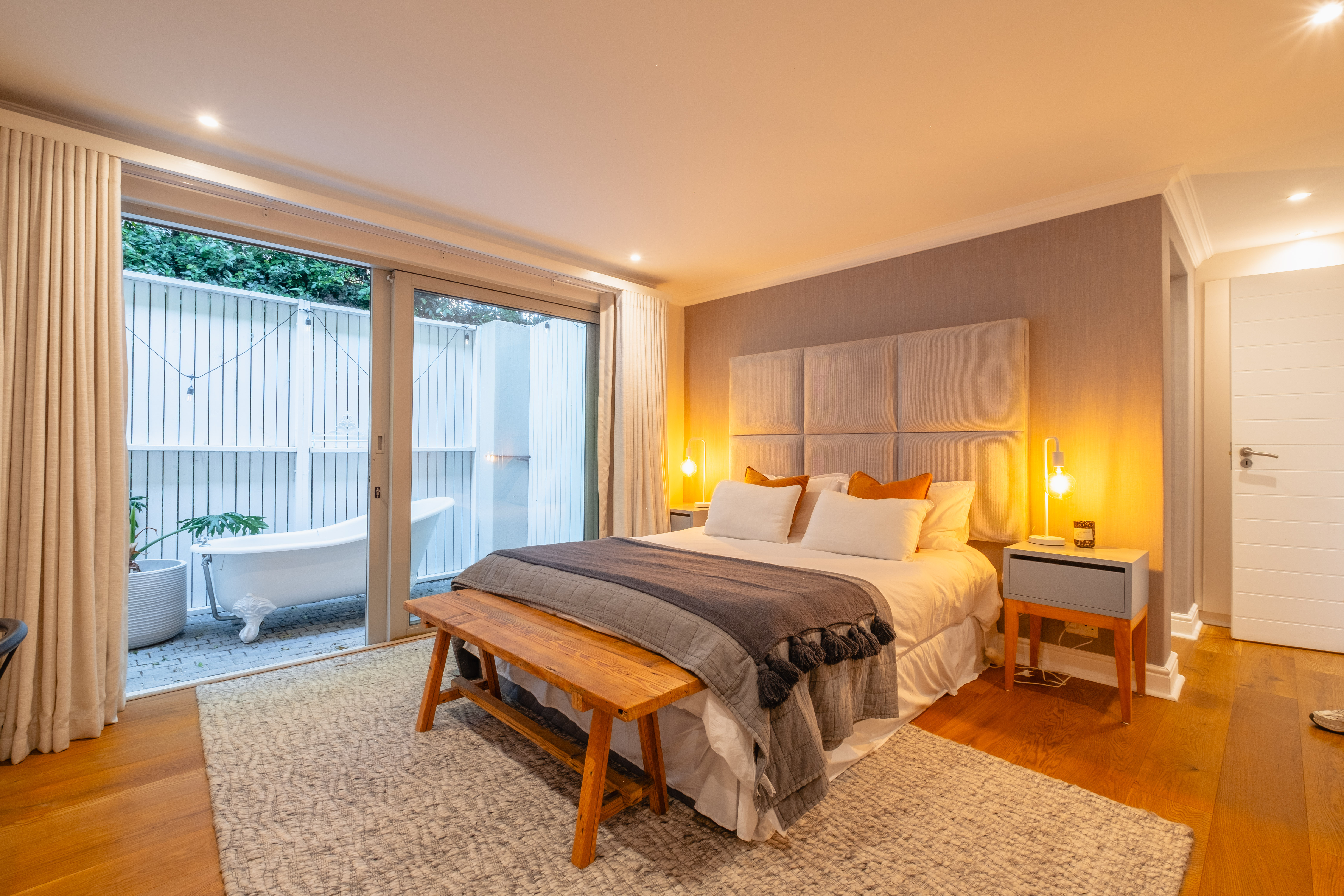 4 Bedroom Property for Sale in Camps Bay Western Cape